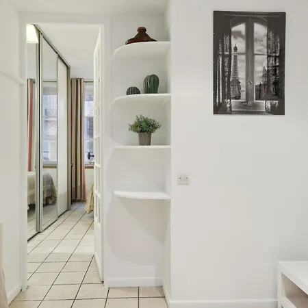 Apartment Les Invalides & Eiffel Tower - 1Br - Cityapartmentstay *