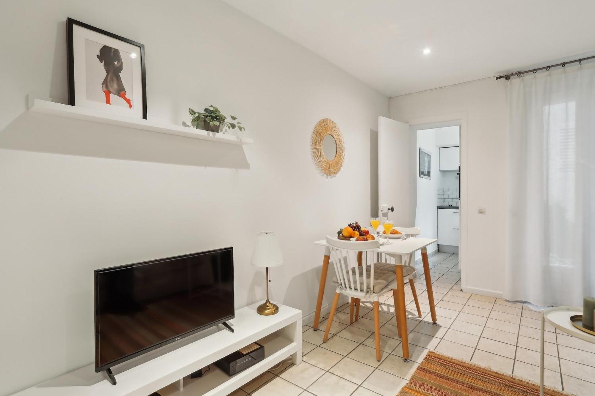 Appartamento Invalides 1br Cozy *